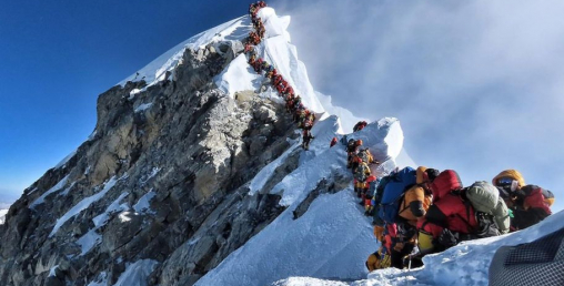 सगरमाथा आरोहणमा इतिहासकै बढी आरोही